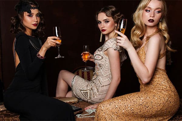 City lights and evening meet